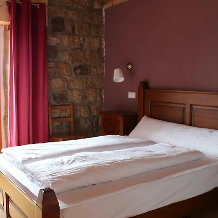 La Casa De La Petra Country house *