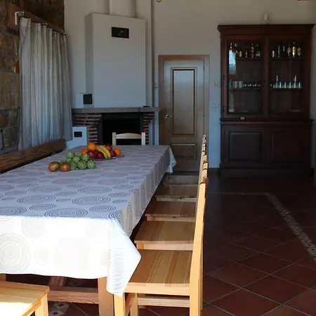 Country house La Casa De La Petra Quintanar de la Sierra